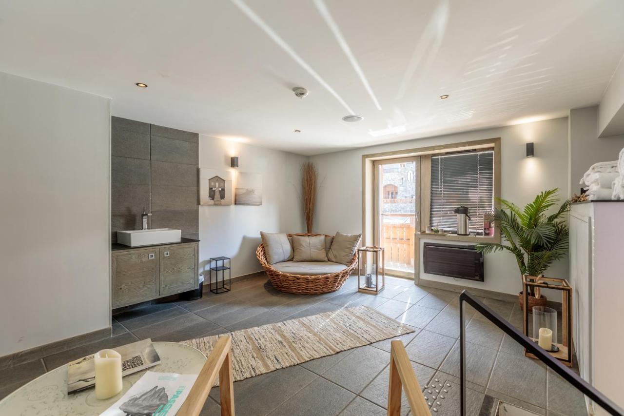 Victoria Lodge, Friendly Hotel Val-dʼIsère Екстериор снимка