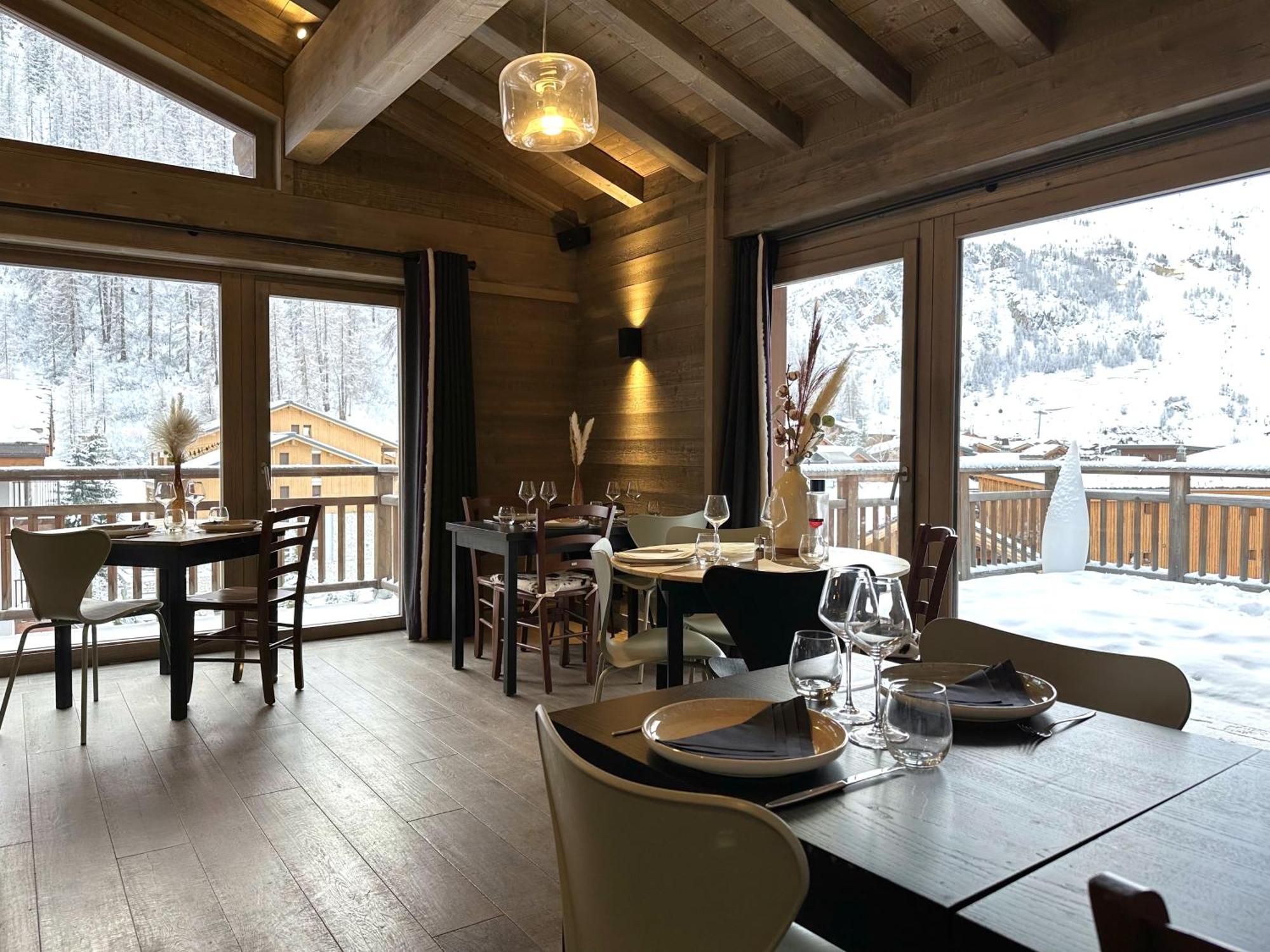 Victoria Lodge, Friendly Hotel Val-dʼIsère Екстериор снимка